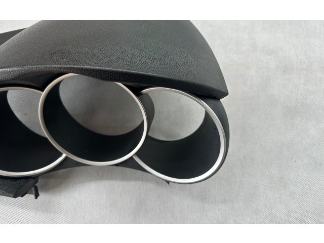 Панель приборов 848301P000 KIA Venga