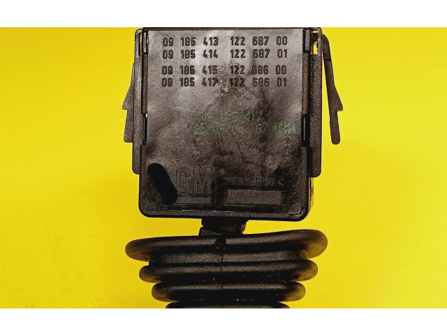 Ручка стеклоочистителей 09185413   Opel Meriva A