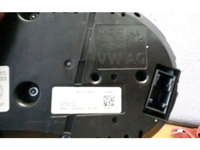 Панель приборов 5E0920751E, 5E0920751E   Skoda Octavia Mk3 (5E)       