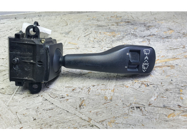 Ручка стеклоочистителей