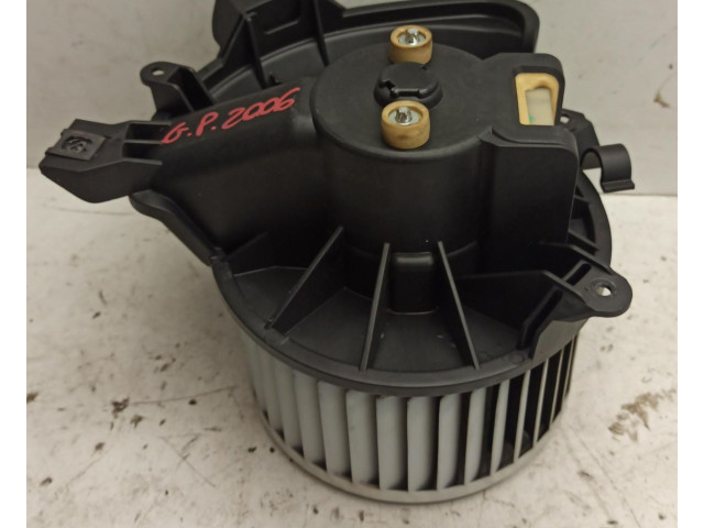 Вентилятор печки       Fiat Grande Punto