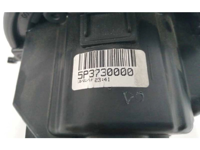 Вентилятор печки 5P3730000 Renault Captur