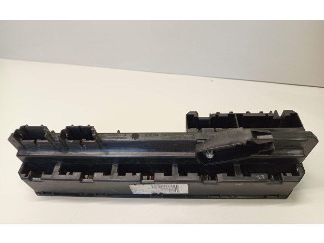 Блок предохранителей 6957330, 18917 BMW 5 E60 E61