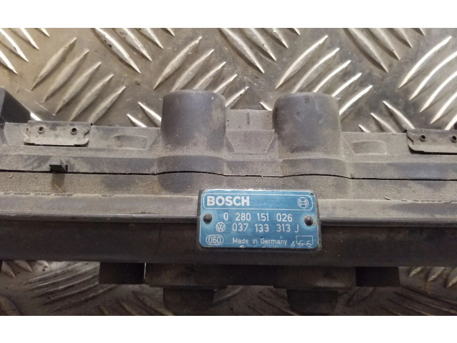 Топливная рампа 0280151026, 037133313J   Volkswagen PASSAT B4  