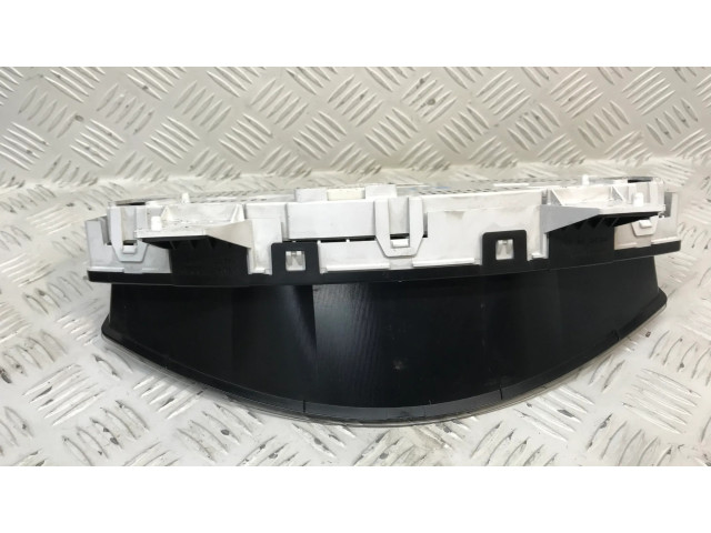 Панель приборов 05172011AC Jeep Grand Cherokee (WK)