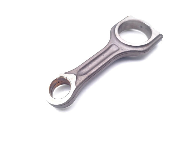 Шатун Y6 Y6 Mazda 3 II