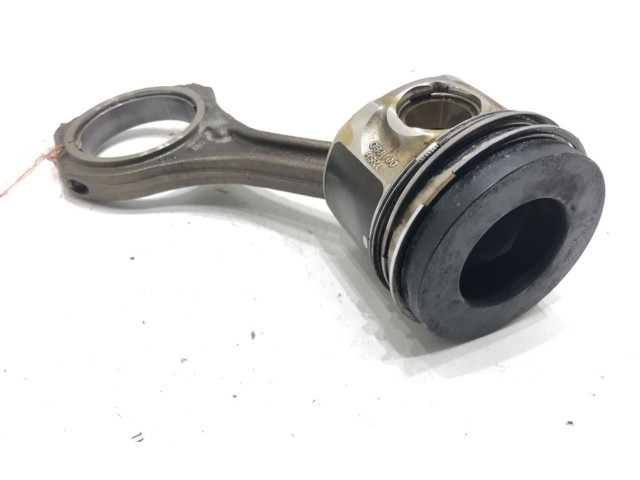 Píst BVN   Audi A8 S8 D3 4E     