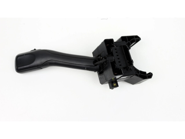 Ручка стеклоочистителей 4B0953503E   Volkswagen PASSAT B5