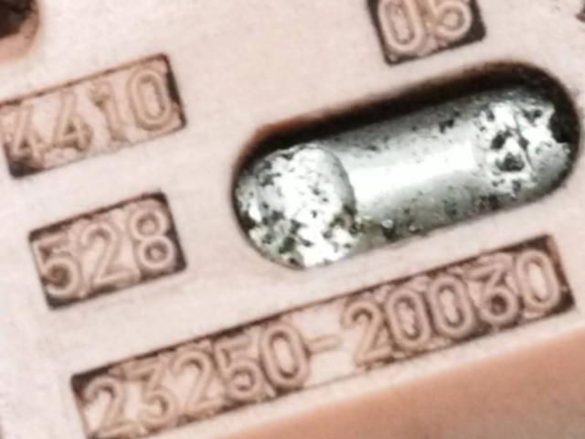 Vstřikovač 2325020030 Lexus RX 330 - 350 - 400H pro benzínový / Электричество motor 3.3 3MZ-FE 24-VALVE DOHC EFI HYBRID