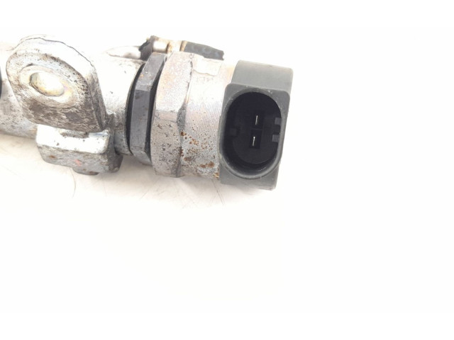 Vstřikovací lišta 6420700495, 6110780449 Mercedes-Benz GL X164 OM 642.940