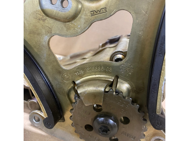 Масляный насос 7551004 BMW 5 E60 E61 3.0