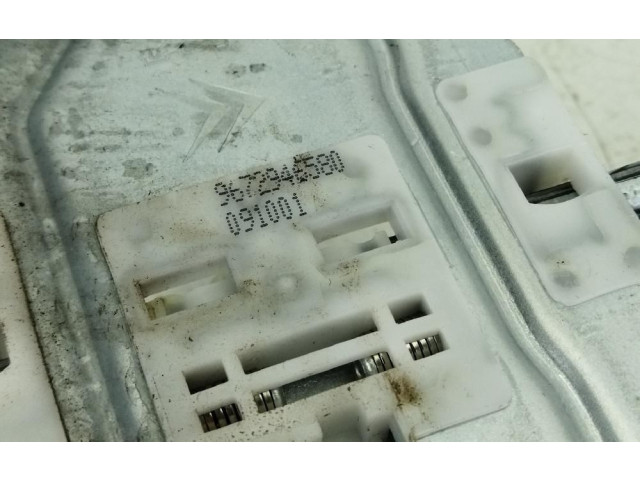 Руль Citroen Berlingo  1996 - 2002 года 9672946580      