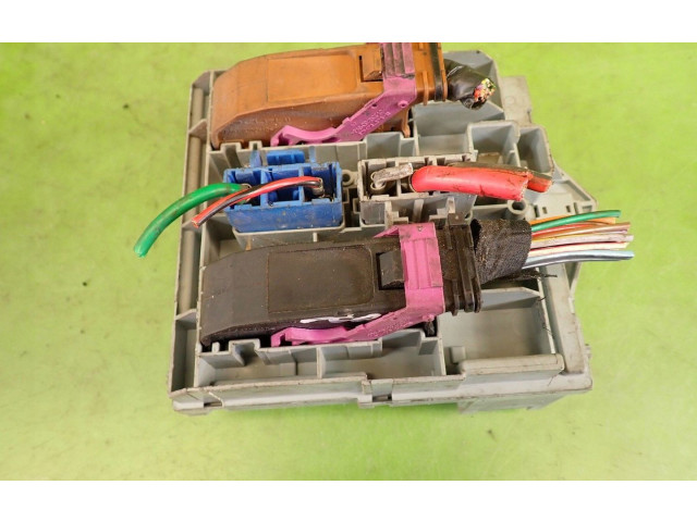   Pojistková skříňka 51781079   Fiat Stilo 2006