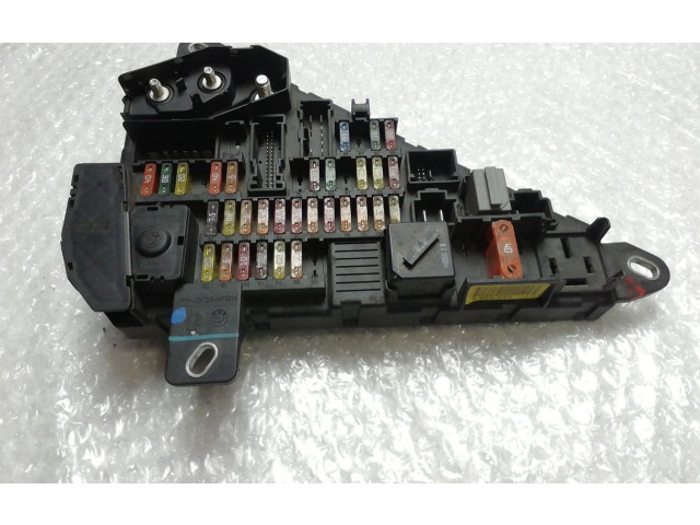 Pojistková skříňka 6906588 BMW 5 E39 2004