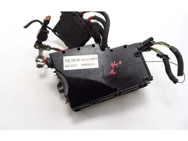 Pojistková skříňka 8688040, 518818000 Volvo S40 2010