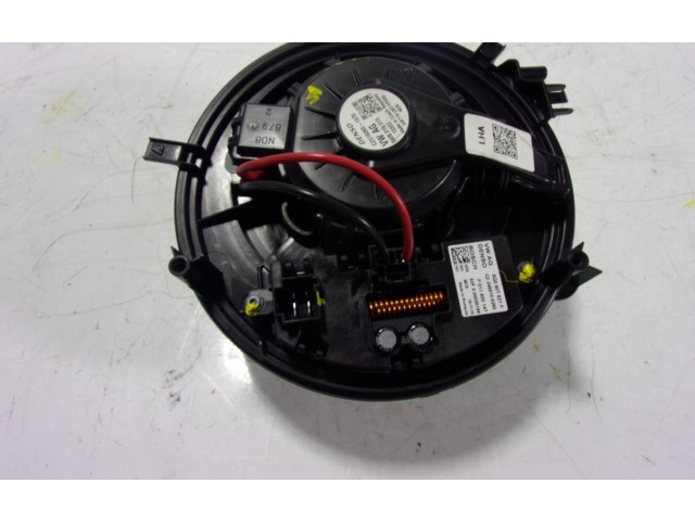 Вентилятор печки    5WB819015, 5Q0907521F   Cupra Ateca