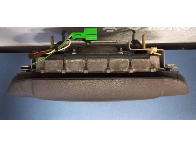 Подушка безопасности водителя 8626840   Volvo V70