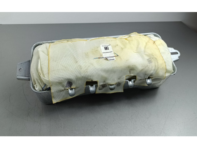 Подушка безопасности пассажира Jeep Grand Cherokee