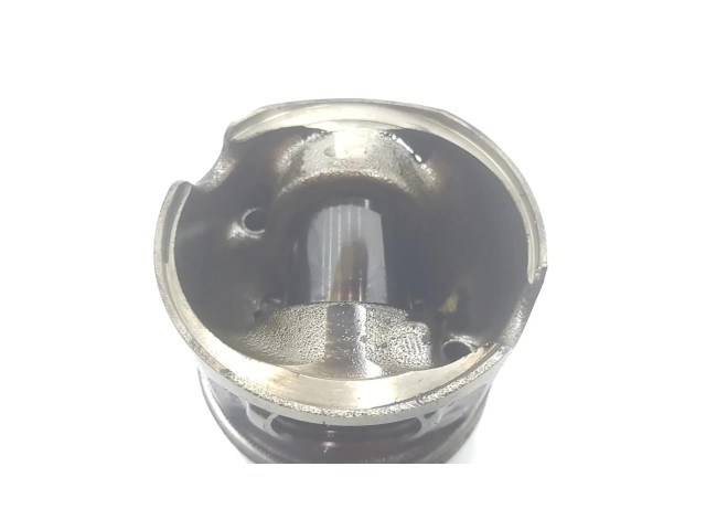 Píst 8506105 BMW X5 F15 pro naftový motor 3.0