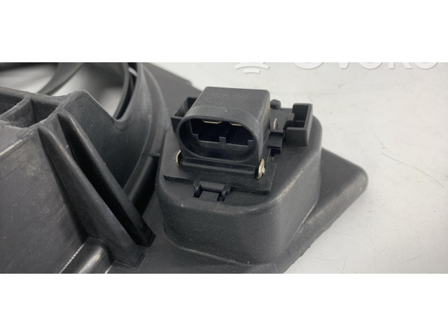 Вентилятор радиатора         Renault Clio III 