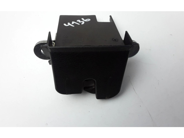Замок багажника 5G6827505B    Volkswagen Golf VII 2013 - 2019 года