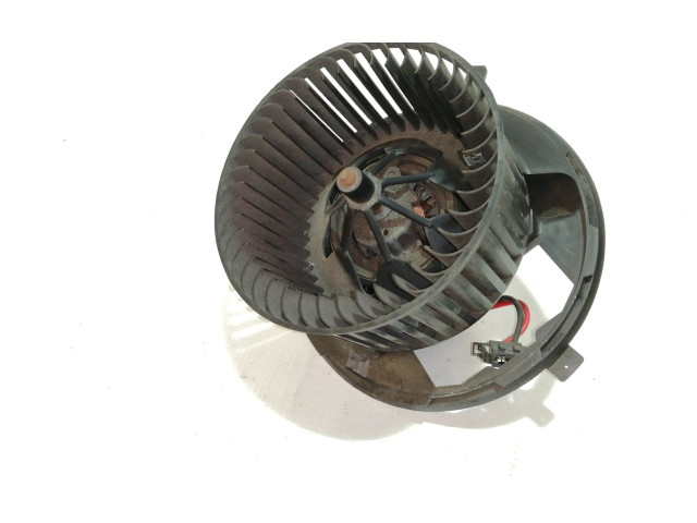 Вентилятор печки    F997167J   Volkswagen Passat Alltrack