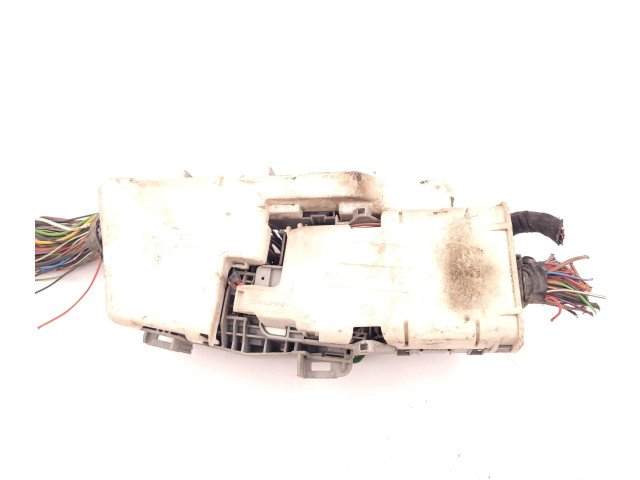 Блок предохранителей 09115150   Opel Tigra A    