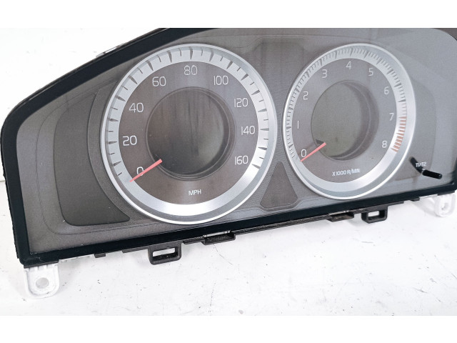 Панель приборов 31343326AA, 36001837   Volvo XC70       