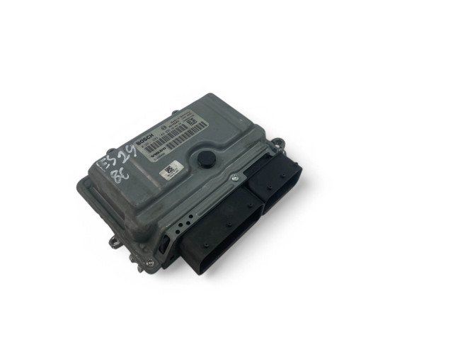 Блок управления двигателем Блок управления 31286086, 0261209108   Volvo V70