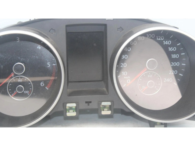 Панель приборов 5K0920860J Volkswagen Golf VI