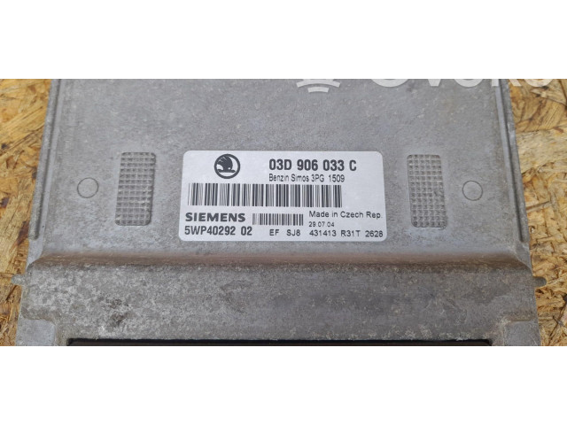 Блок управления 03D906033C   Skoda Fabia Mk1 (6Y)
