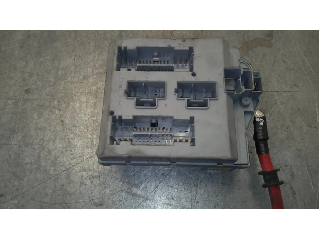 Блок предохранителей 51815360   Fiat Linea    