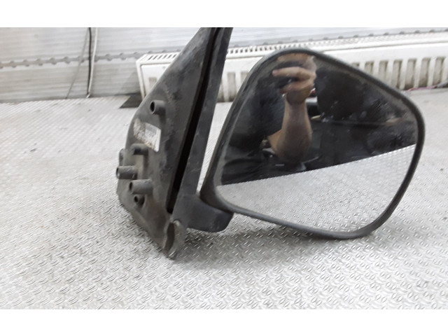 Zpětné zrcátko pravé Nissan Vanette 1987 E9020068
