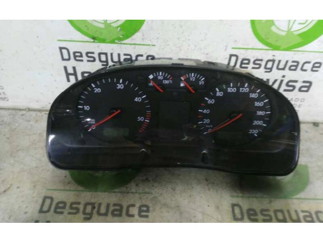 Přístrojová deska Volkswagen Passat Alltrack 1998 3B1919880C, 0090059