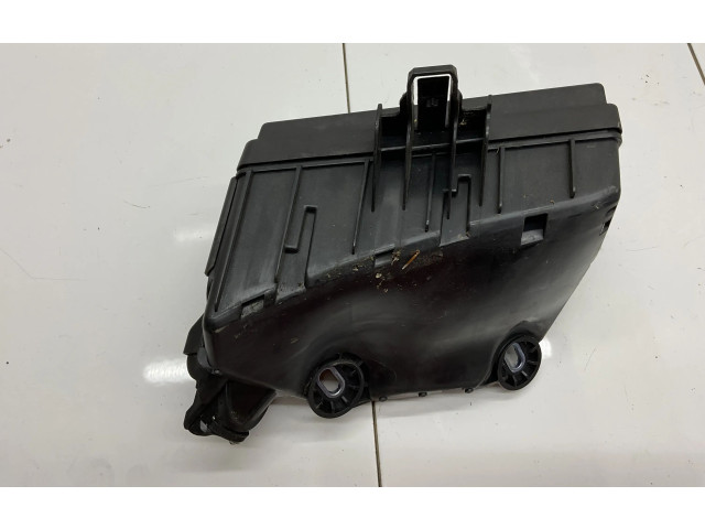 Блок предохранителей 5Q0907361B Skoda Octavia Mk3 (5E)