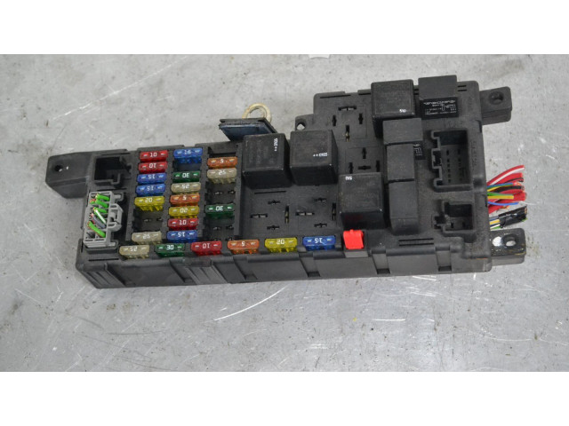 Блок предохранителей       Volvo V70