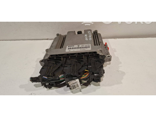 Блок управления двигателя 237102213R, 0281019147 Dacia Dokker