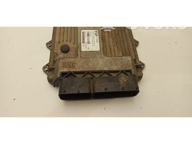 Блок управления двигателя    Fiat Idea