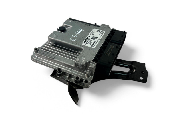 Řídící jednotka 32349194, 0261S104EV   Polestar 2 2021