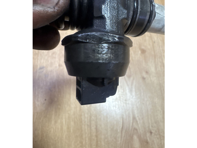 Vstřikovač 0414720313, 038130073BN Volkswagen Caddy