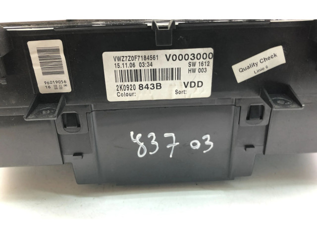Панель приборов 2K0920843B   Volkswagen Caddy       
