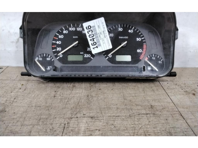 Панель приборов 1h0919864j, 1h0919864j   Volkswagen Golf III       