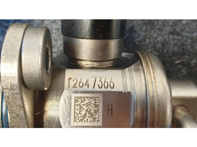 Топливная рампа 12647366, 12659673 Chevrolet Camaro 3.6