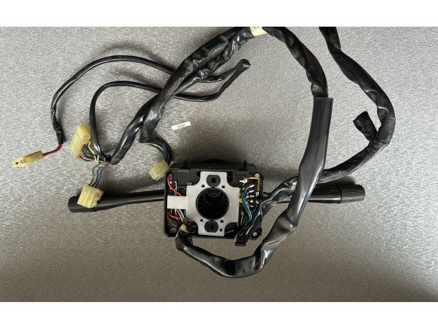 Ручка стеклоочистителей 35250-SB0-744   Honda Prelude