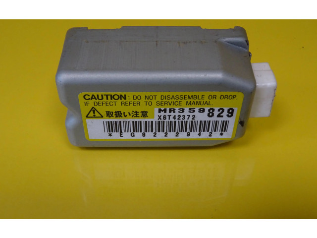 Блок подушек безопасности MR359829   Mitsubishi Space Star