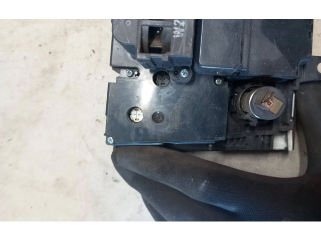 Блок управления климат-контролем 8682734 Volvo XC90