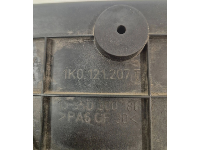 Комплект вентиляторов 1K0121207T, 135D300186 Skoda Octavia Mk2 (1Z)