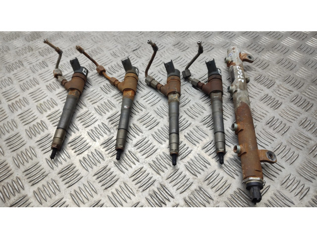 Vstřikovač 0445010320, 5801439062 Iveco Daily 6th gen pro naftový motor 2.3