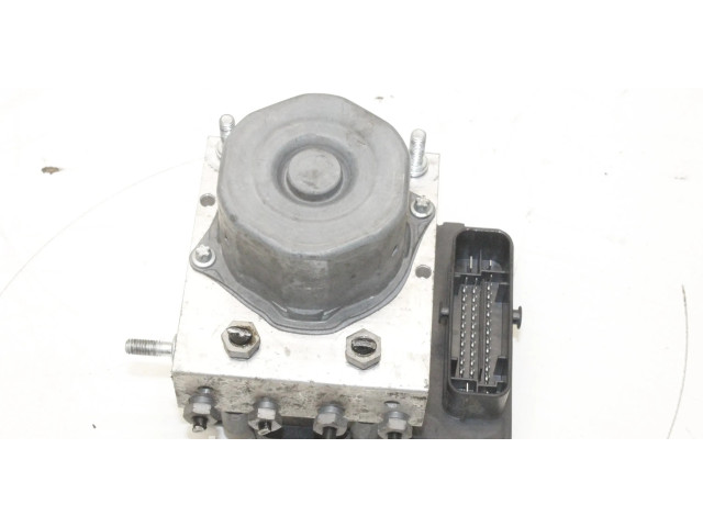 Jednotka ABS A1764310400 Mercedes-Benz GLA W156 2017