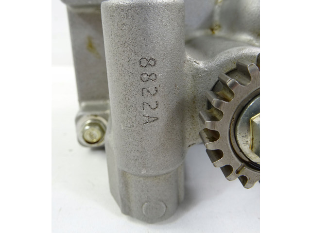 Čerpadlo oleje    Mitsubishi Outlander   